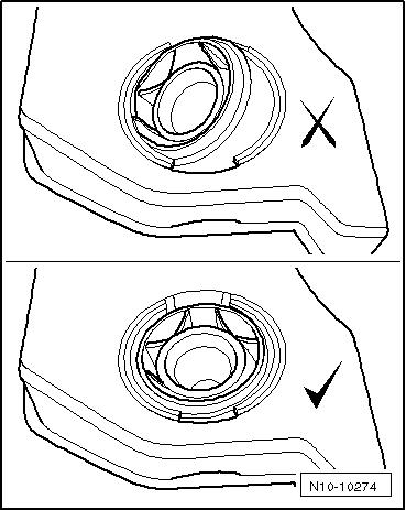 Motorabdeckung aus- und einbauen