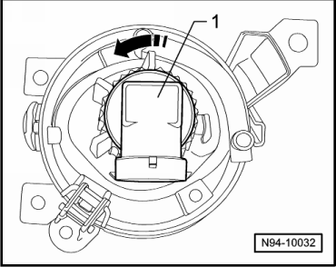 Lampe für Nebelscheinwerfer / statisches Kurvenlicht aus- und einbauen