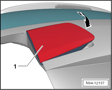 Schlussleuchte (SBBR) in der Heckklappe aus- und einbauen