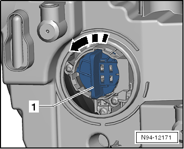 Lampe für Abblendlichtscheinwerfer ersetzen