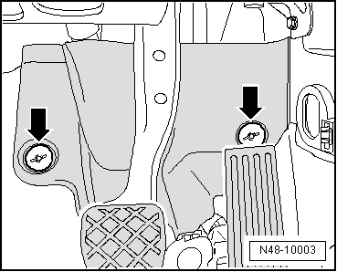 Lenksäule aus- und einbauen, Linkslenker ab Modelljahr 2011