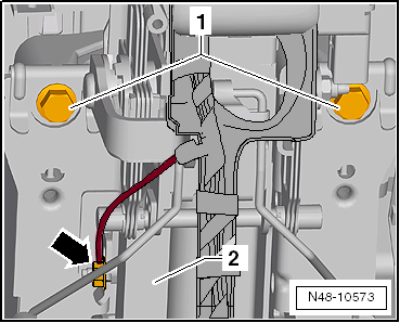 Lenksäule aus- und einbauen, Rechtslenker ab Modelljahr 2011