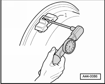 Sensor für Reifendruck aus- und einbauen, Radelektronik System (RDK) Beru