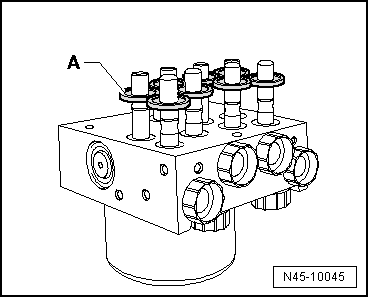 Neues Steuergerät für ABS -J104- anbauen